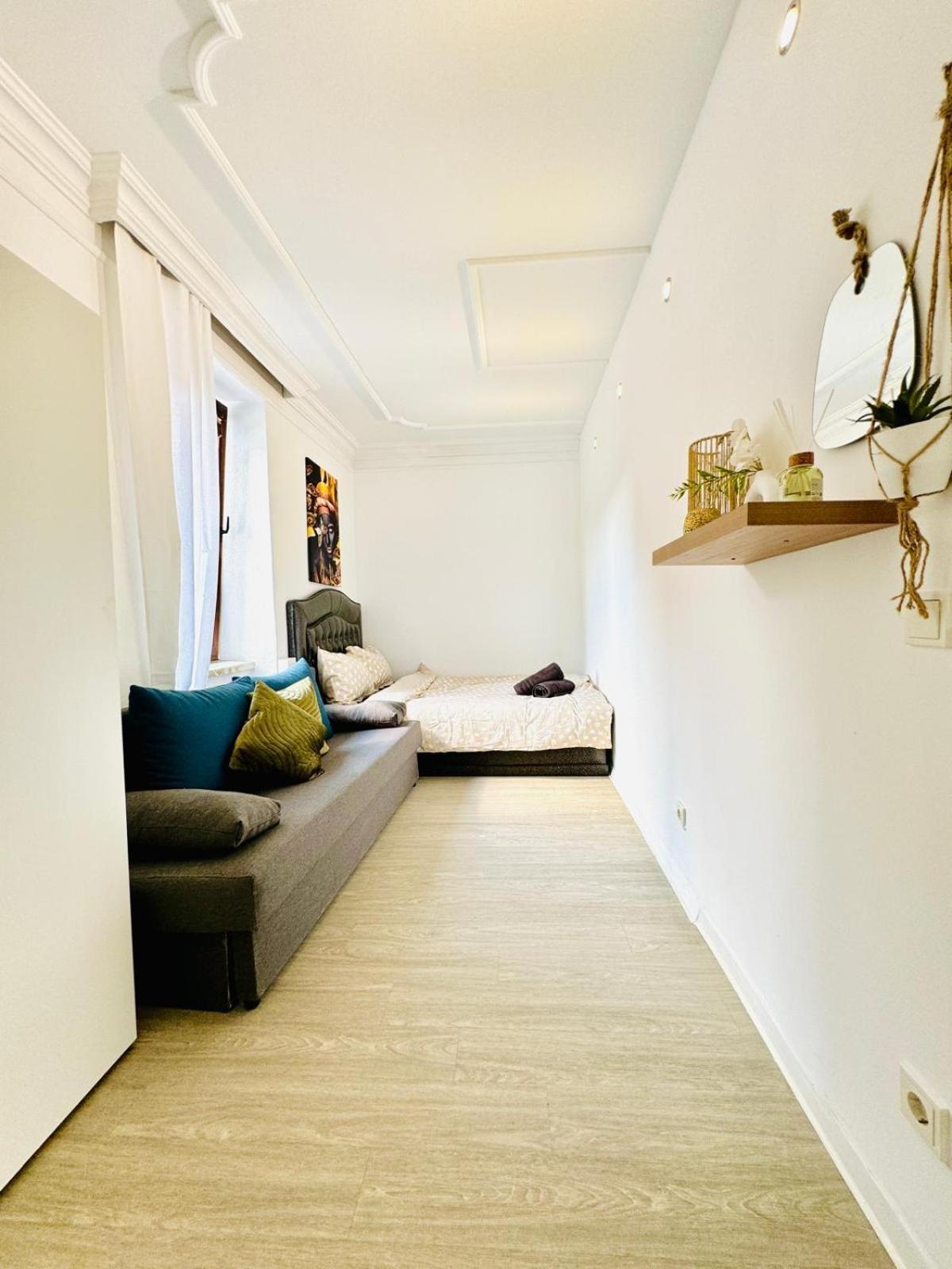 Very Spacious For Up To 7p With Great Location Apartment Wien