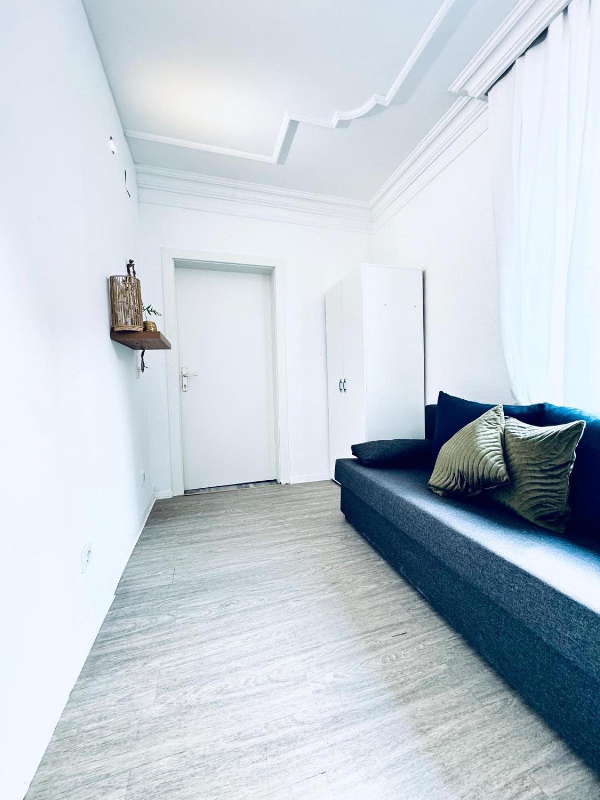 Apartment Very Spacious For Up To 7p With Great Location Wien